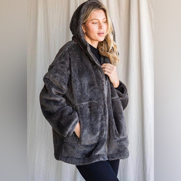 Charcoal Gray Sherpa Jacket NWT - Picture 3 of 3